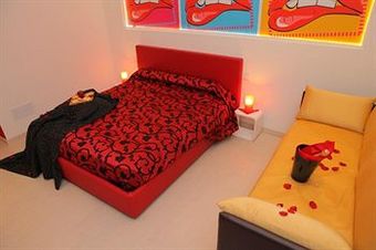 Bed & Breakfast Chroma