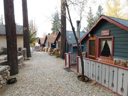 Hotel Castle Wood Theme Cottages- Couples Only