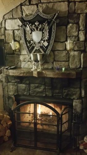 Hotel Castle Wood Theme Cottages- Couples Only