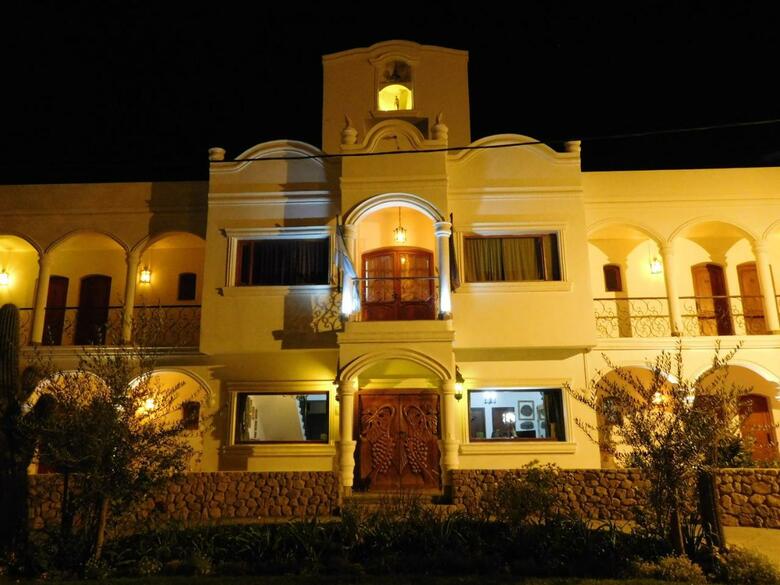 Hostal Portal Del Santo