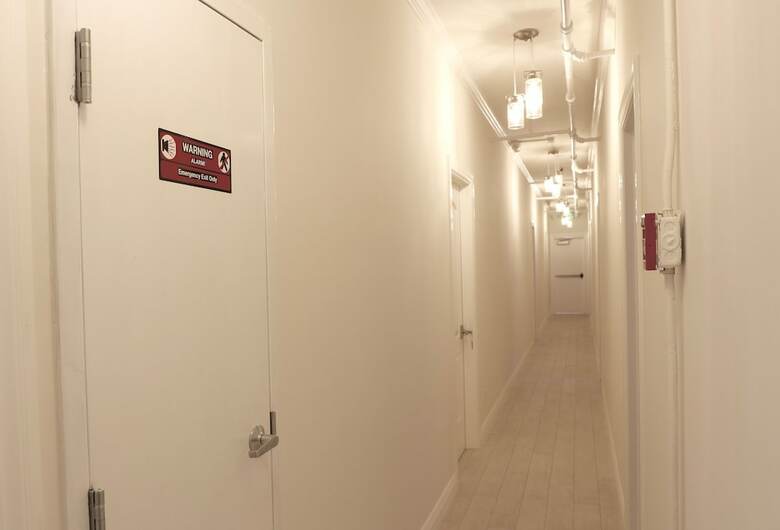 Hotel 964