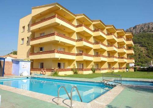 Rvhotels Apartamentos El Quijote