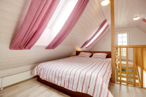 Kasekese Holiday Home