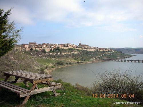 Agroturismo Casa Rural Maderolum