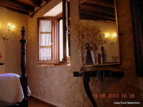 Agroturismo Casa Rural Maderolum