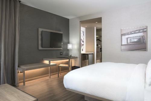 AC Hotel By Marriott Boston Cambridge