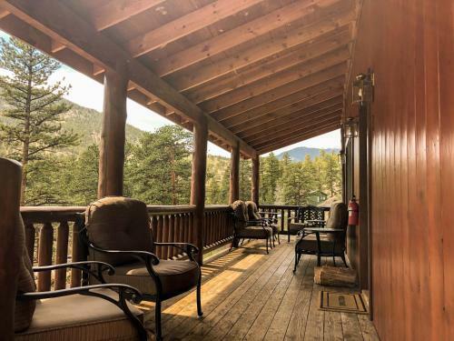 Lodge Amberwood