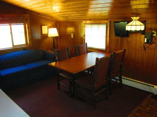 Lodge Amberwood