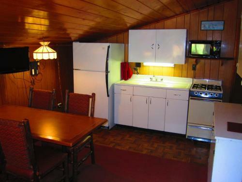 Lodge Amberwood