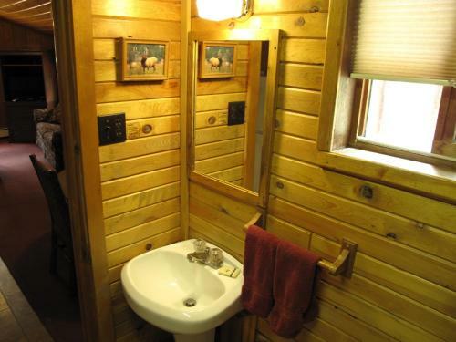 Lodge Amberwood