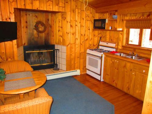 Lodge Amberwood