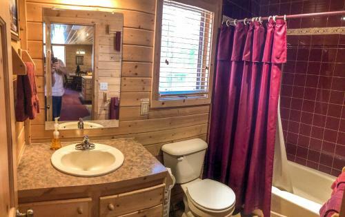 Lodge Amberwood