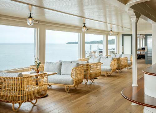 Posada Sound View Inn