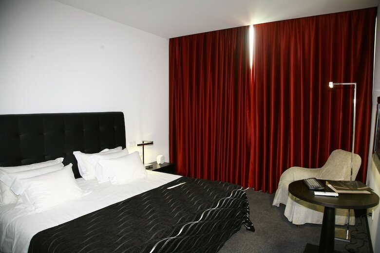 Axis Viana - Business And Spa Hotel