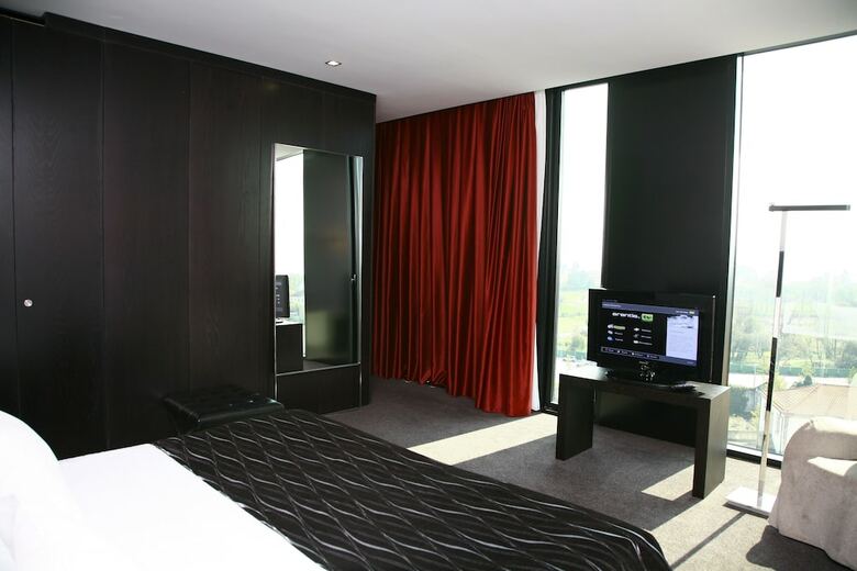 Axis Viana - Business And Spa Hotel