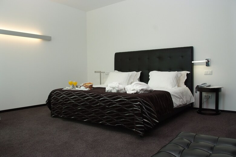 Axis Viana - Business And Spa Hotel