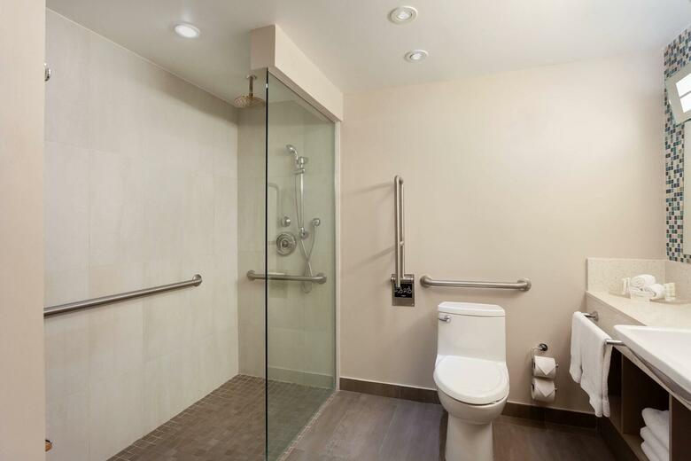 Hotel Courtyard By Marriott