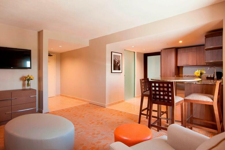 Hotel Courtyard By Marriott