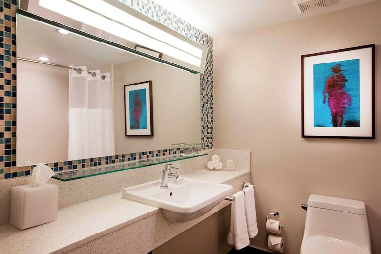 Hotel Courtyard By Marriott