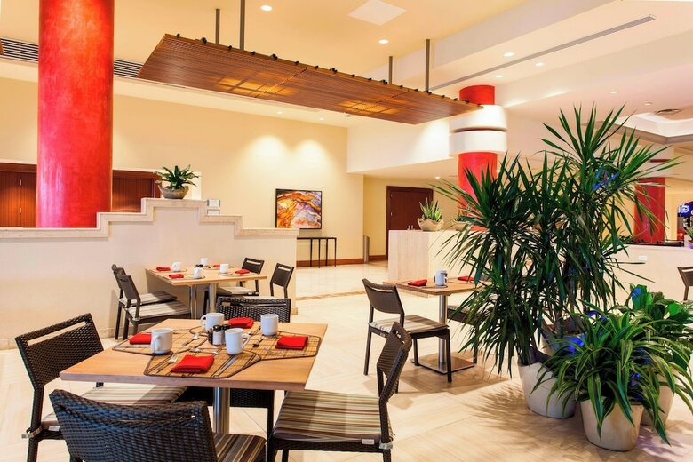 Hotel Courtyard By Marriott