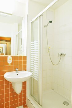 Avanti Hotel