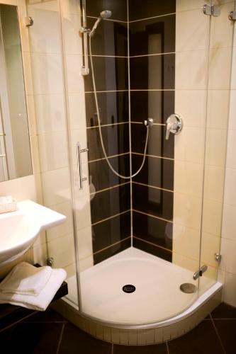 Hotel A-story