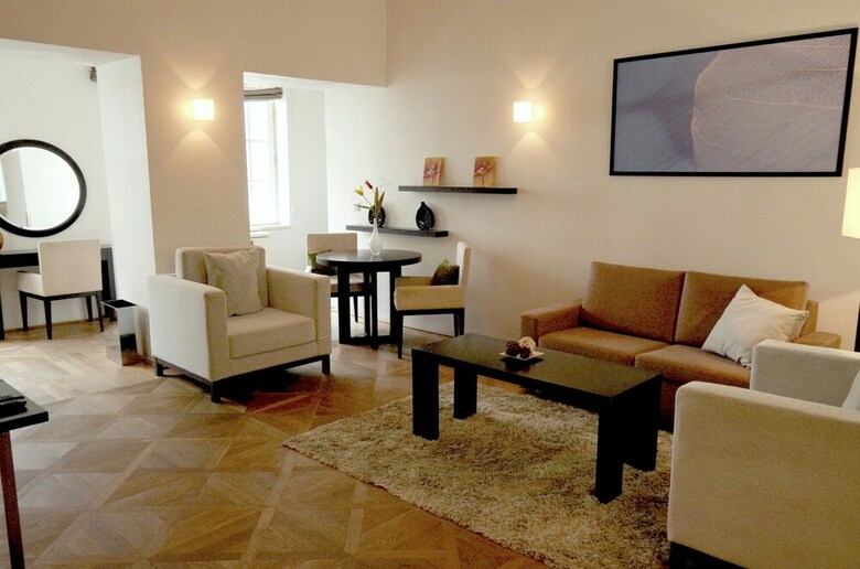 Hotel Golden Angel