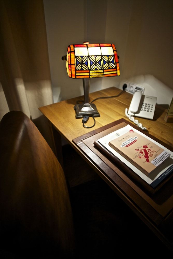 Rembrandt Hotel