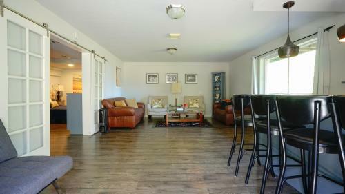 @ Marbella Lane Eco Friendly Treehouse, Sfo