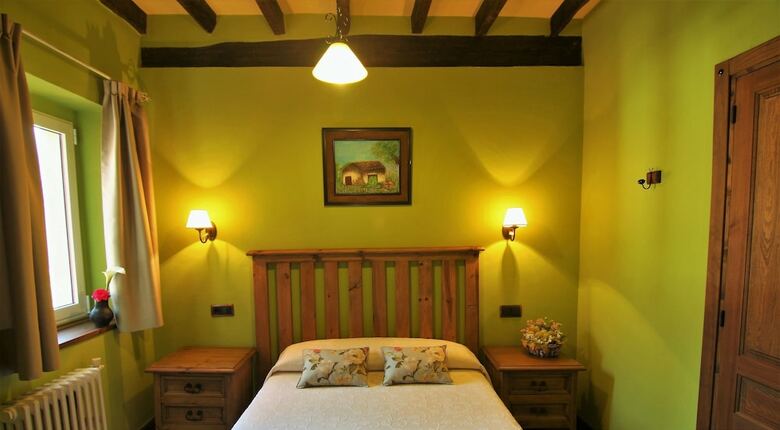 Agroturismo La Casona De Sames