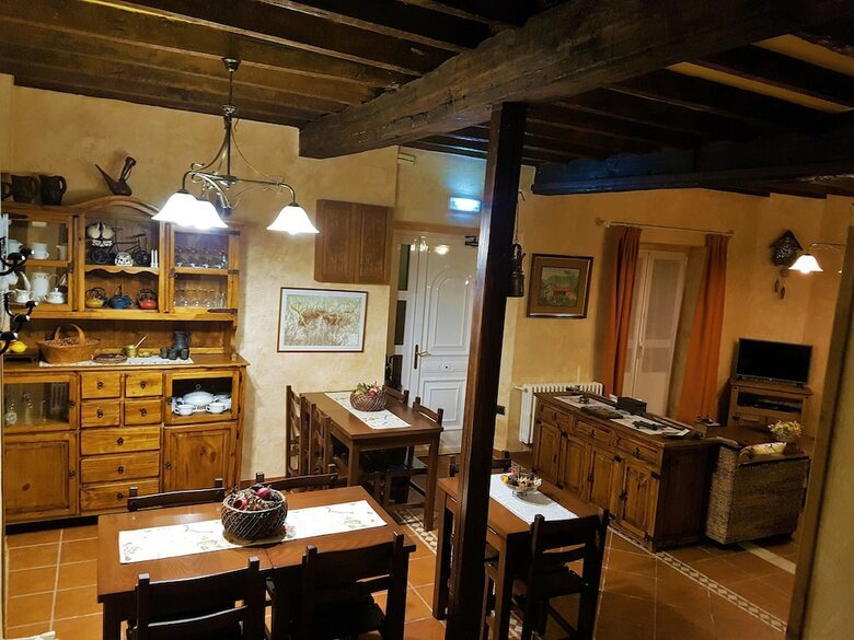 Agroturismo La Casona De Sames