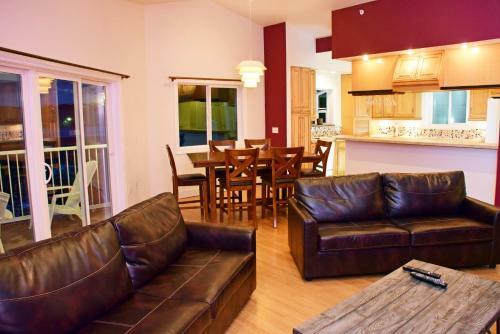 Hotel Longliner Lodge And Suites