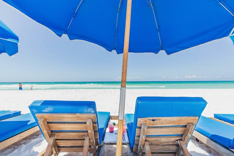Hotel Bikini Beach Resort
