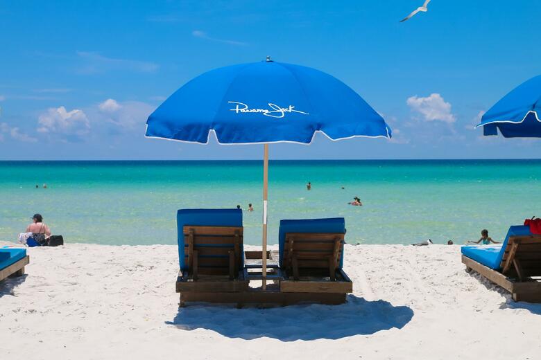 Hotel Bikini Beach Resort