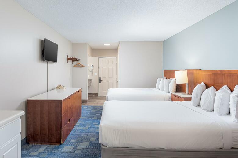 Hotel Bikini Beach Resort