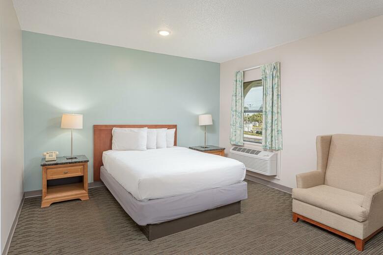 Hotel Bikini Beach Resort
