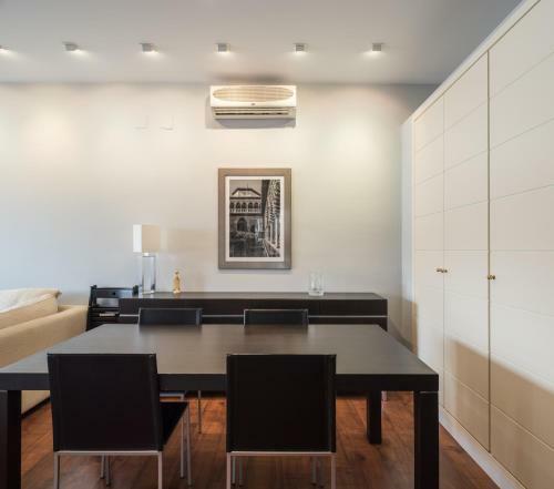 Aqsevilla Apartments