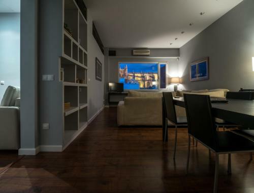 Aqsevilla Apartments