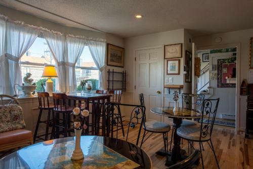 Bed & Breakfast A Cape Cod Ocean Manor Inn
