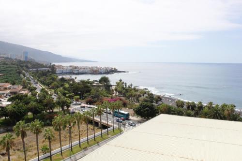 Apartamento Preciosas Vistas En Playa Jard�n