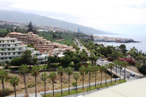 Apartamento Preciosas Vistas En Playa Jard�n