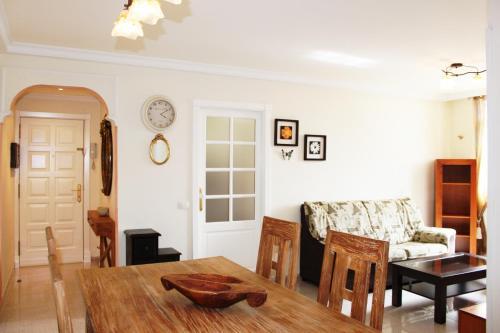 Apartamento Preciosas Vistas En Playa Jard�n