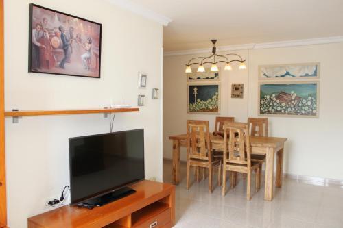 Apartamento Preciosas Vistas En Playa Jard�n