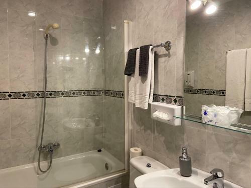 Hostal Concejo