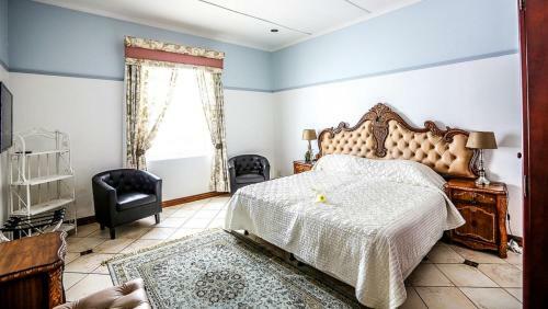 Misty Waves Boutique Hotel