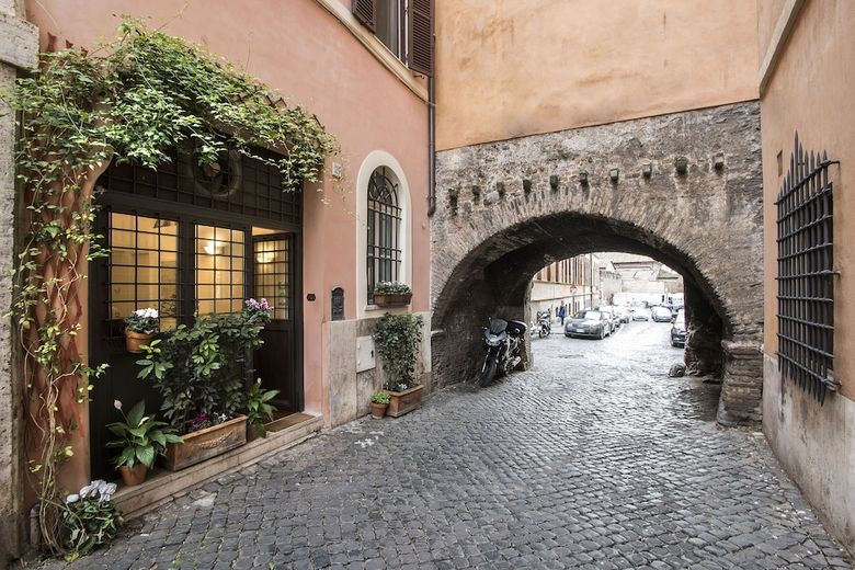 Arco Del Lauro Bed & Breakfast