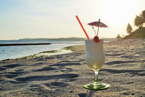 Hotel Kav's Beach Resort