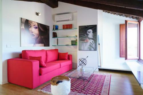Plaza Redonda Apartments