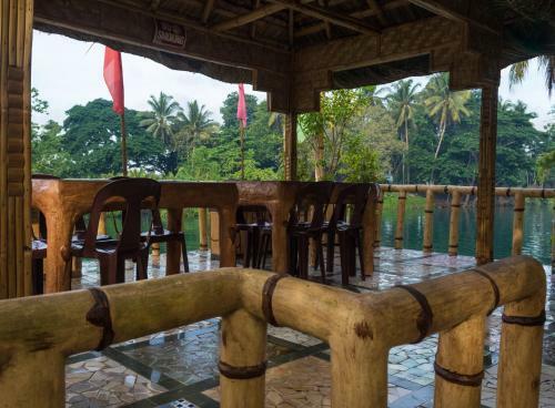 Hotel Stefanie Grace Paradise Inn