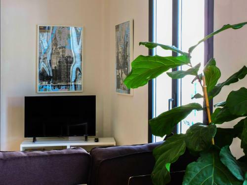 Quo I Plaza Del Ayuntamiento Apartament
